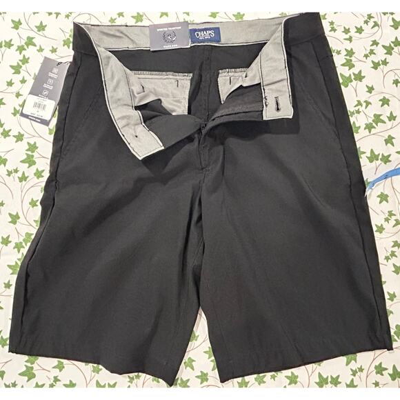 NWT Men's Chaps Shorts Size: 32 - Picture 3 of 5
